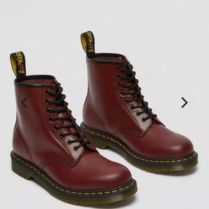 Dr martens us size 3 Juniors worn once
